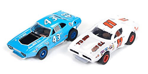 16 Slot Car Race Set A898247